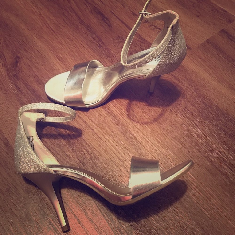 Sparkly dress heels